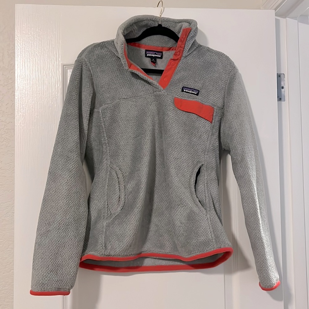 Patagonia fleece pullover